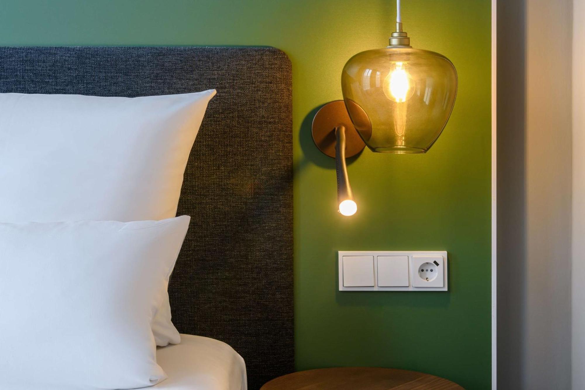 Flightgate Munich Airport Hotel, A Member Of Radisson Individuals Hallbergmoos Exteriör bild
