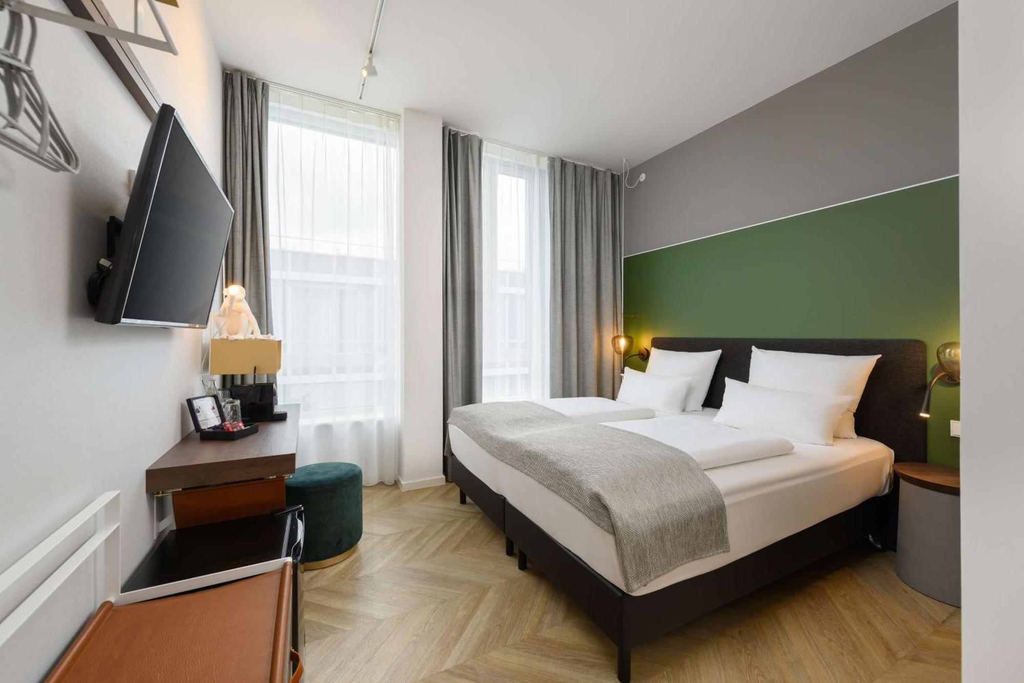 Flightgate Munich Airport Hotel, A Member Of Radisson Individuals Hallbergmoos Exteriör bild