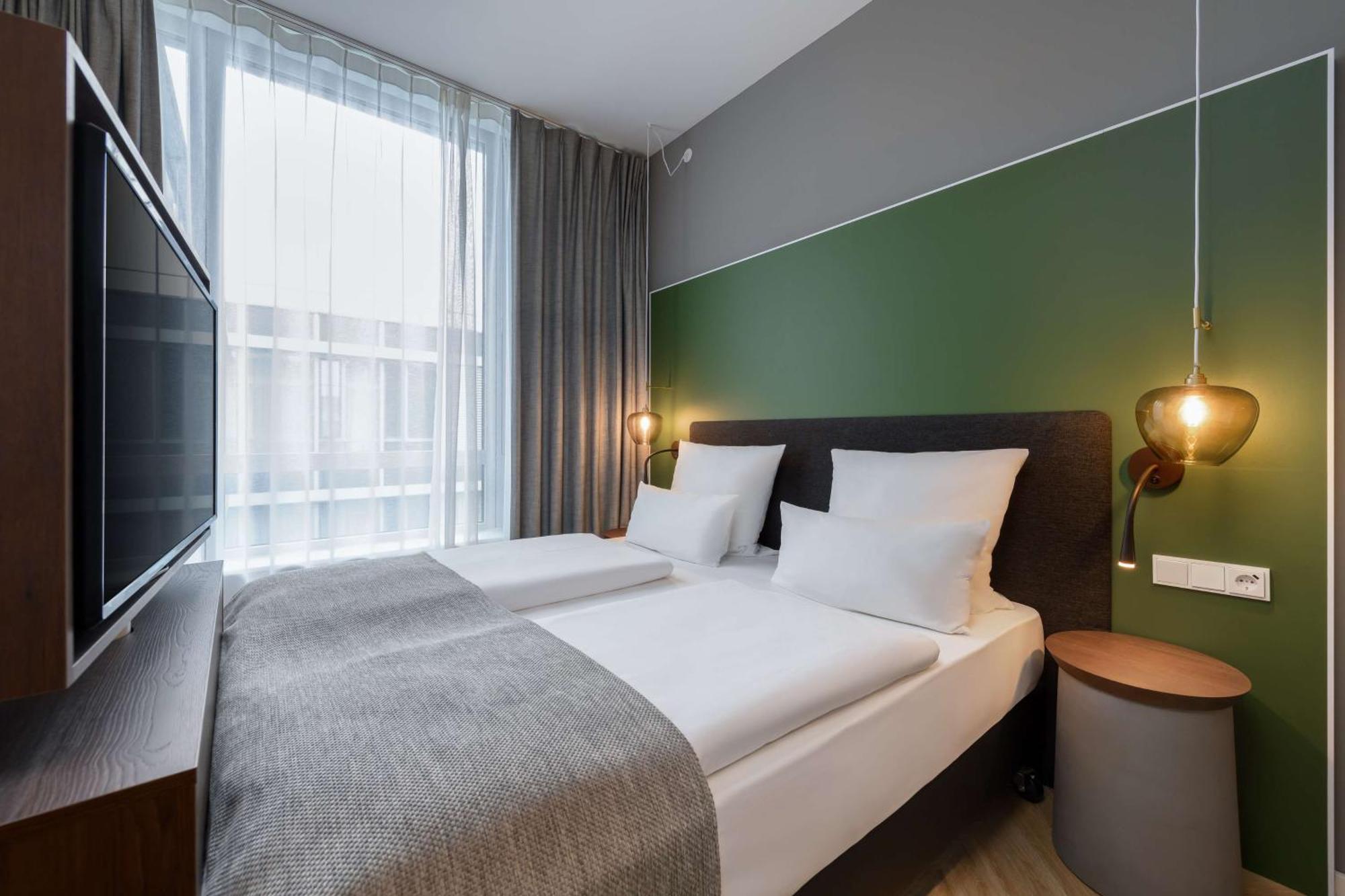 Flightgate Munich Airport Hotel, A Member Of Radisson Individuals Hallbergmoos Exteriör bild